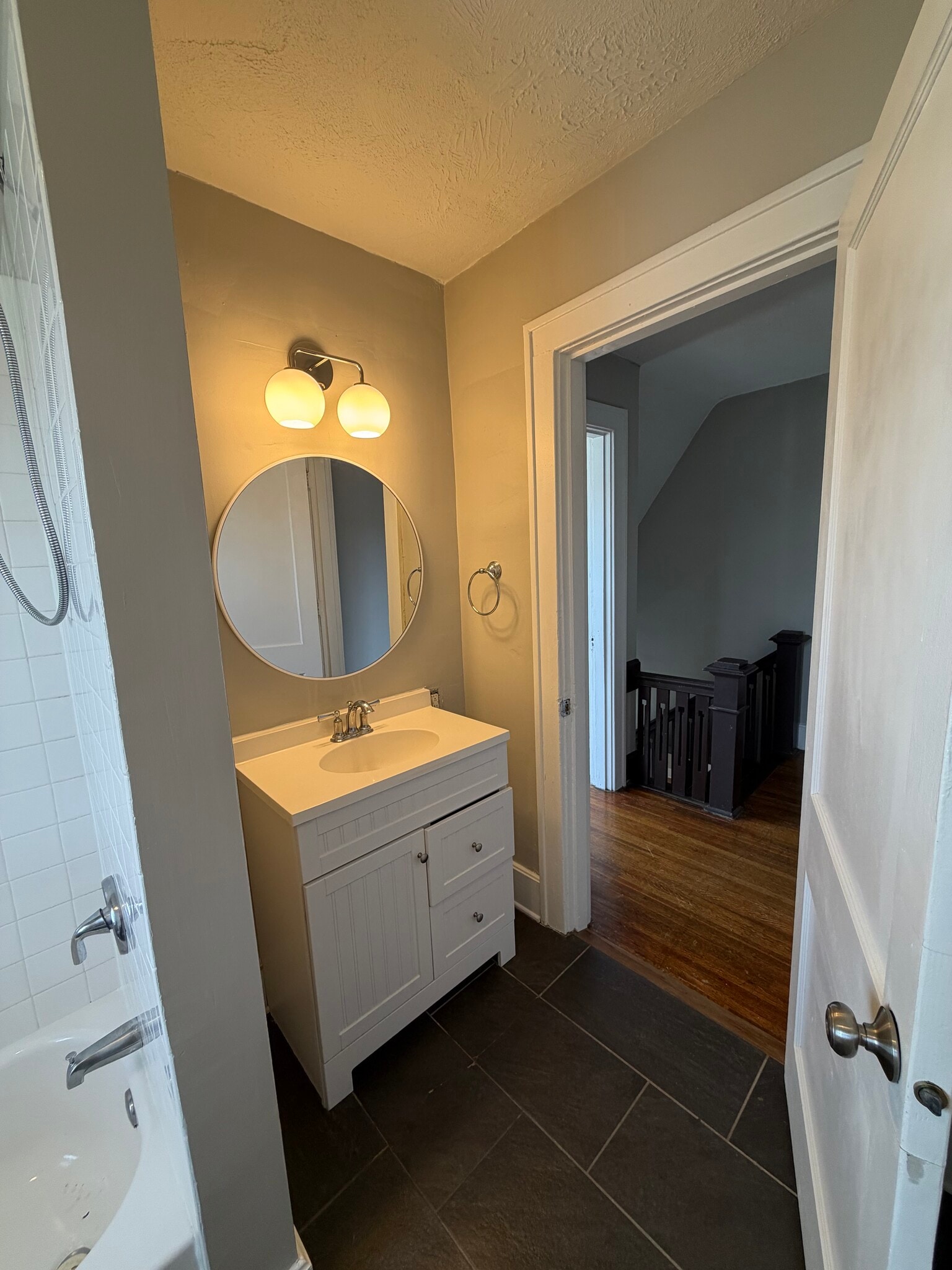 Building Photo - 3827 Central Ave