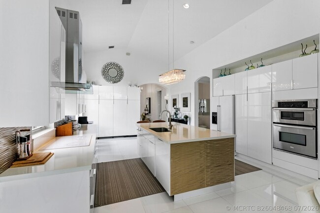 Building Photo - 8270 Spyglass Dr