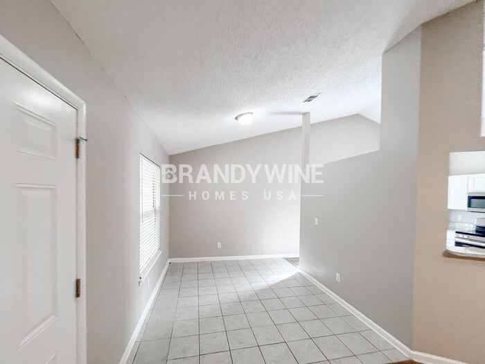 Building Photo - 439 Moby Dick Dr N