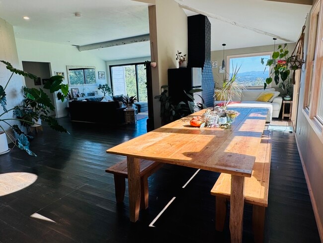 Building Photo - 7605 Atkinson Rd