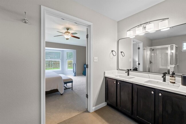 Building Photo - 2004 Dry Season Trail