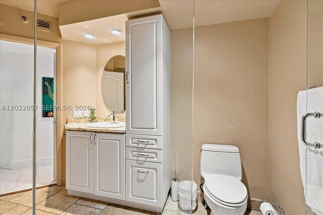 Building Photo - 20185 E Country Club Dr