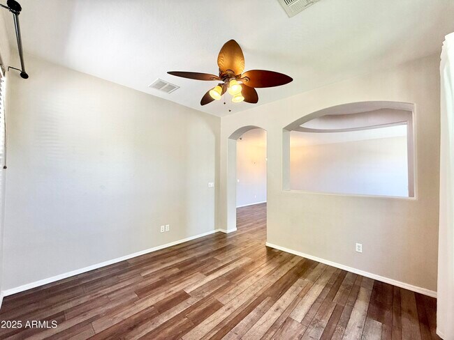 Building Photo - 2849 E Fandango Dr