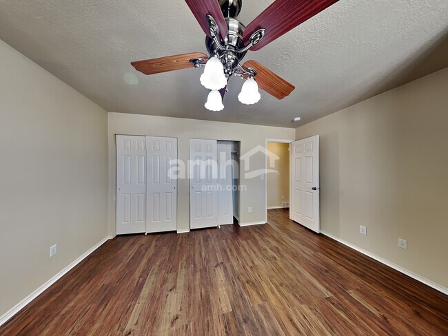 Building Photo - 643 N 1725 W