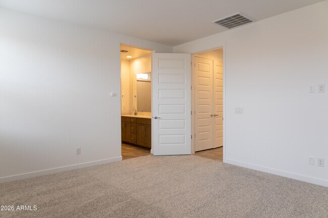 Building Photo - 17124 W Swayback Pass