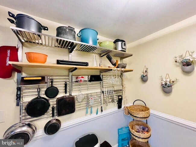 Building Photo - 3103 Titanic Dr