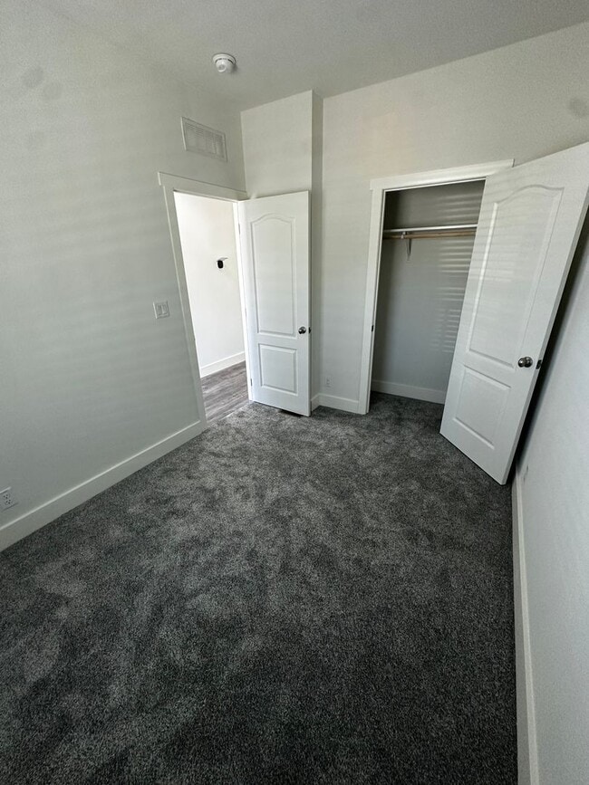 Building Photo - New 2 bedroom home located in rural West C...
