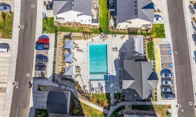 Building Photo - ? For Rent: Beautiful 3-Bedroom, 2-Bathroo...