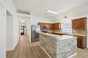 Building Photo - 25938 Chapman Falls Dr