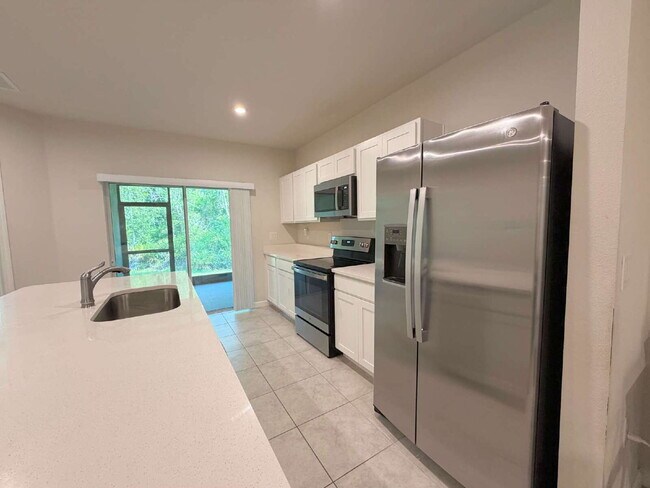 Building Photo - 12040 Grizzly Ln
