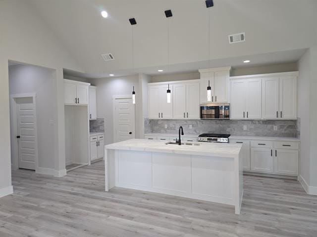 Building Photo - 1609 Sharon St