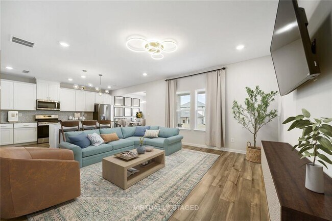 Building Photo - 1510 Lyon Wy Dr