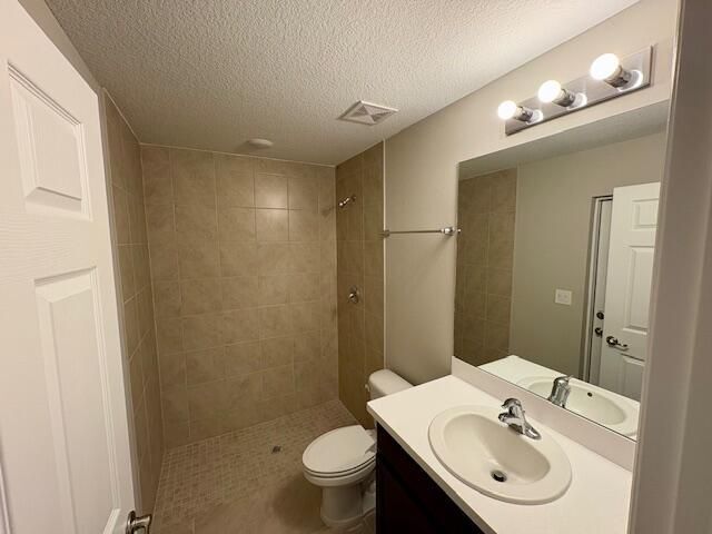 Building Photo - 202 SW Aldoro Pl
