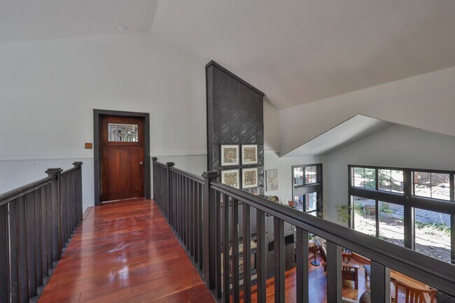 Building Photo - 26316 CA-189