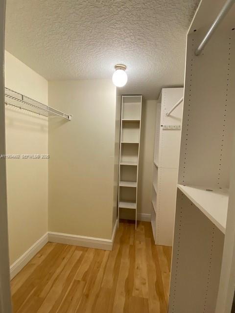 Building Photo - 520 Orton Ave