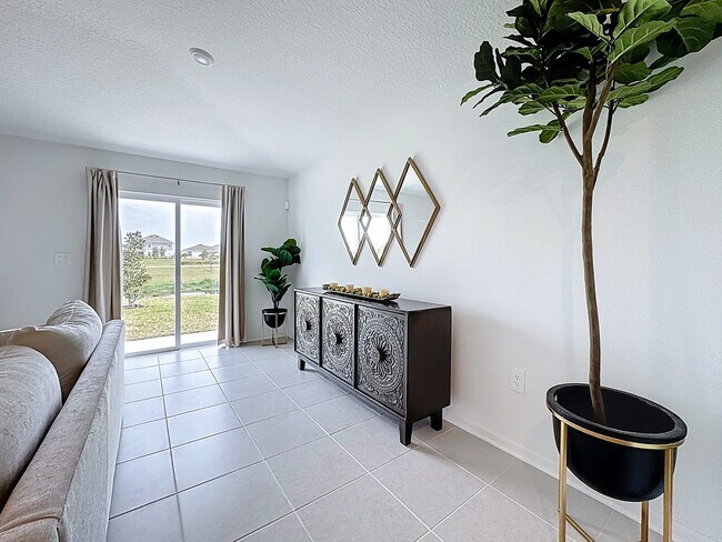 Building Photo - 5023 Barnet Dr