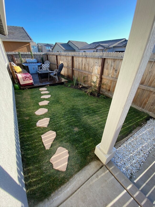 Building Photo - 3522 Bayou Way