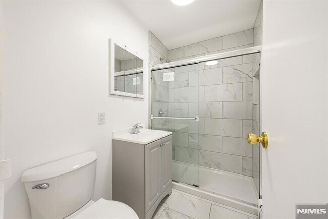 Building Photo - 1474 68th St