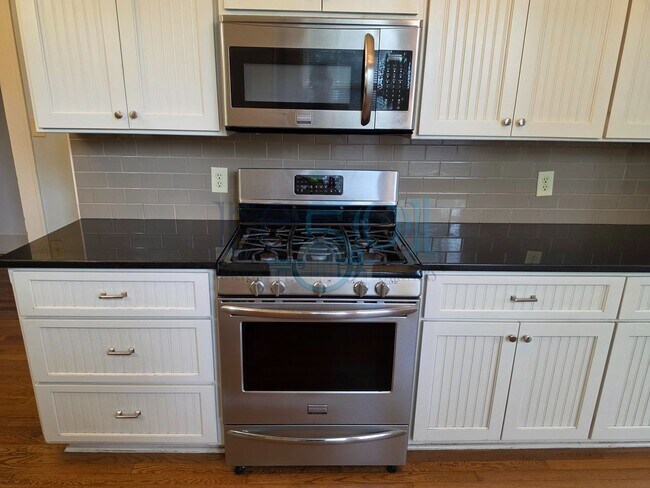 Building Photo - Charming 3BR Home in the Heart of Historic Argenta