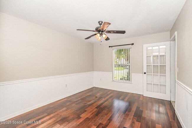 Building Photo - 5277 Mansford Pl