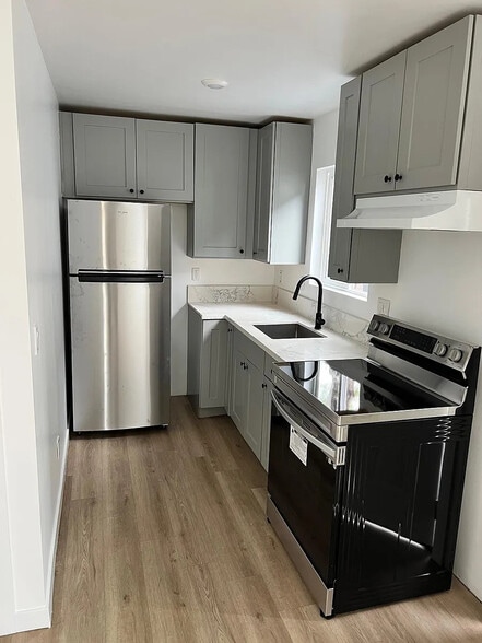 Primary Photo - 2819 3rd Ave