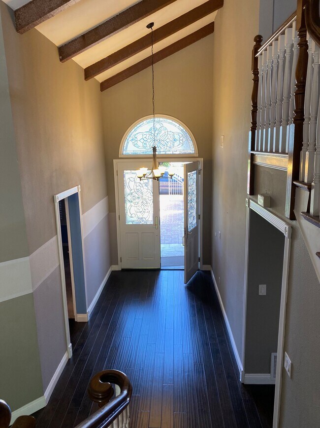 Building Photo - 20947 Hackney St