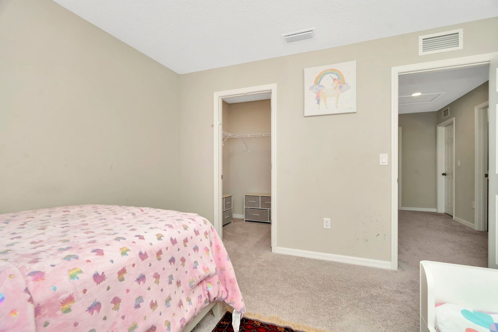 Building Photo - 12811 Twin Bridges Dr