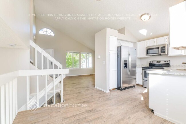 Building Photo - 12662 Osceola St