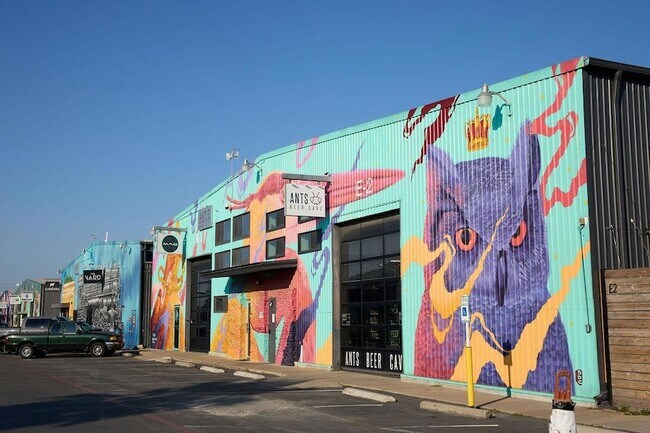Building Photo - 4315 S Congress Ave