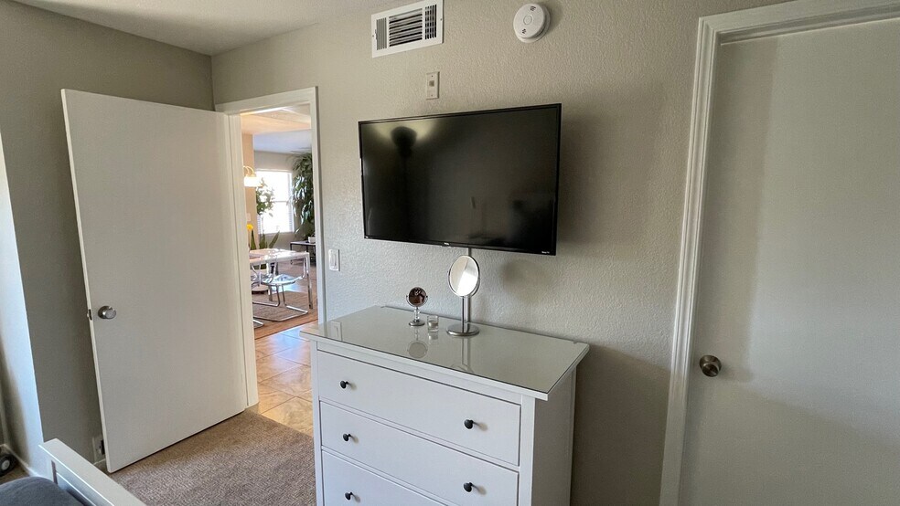 Bedroom 2 - 555 E Silverado Ranch Blvd