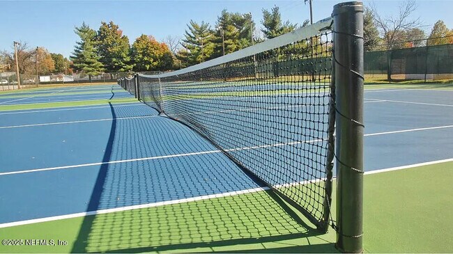 Building Photo - 84 Otsego Ln