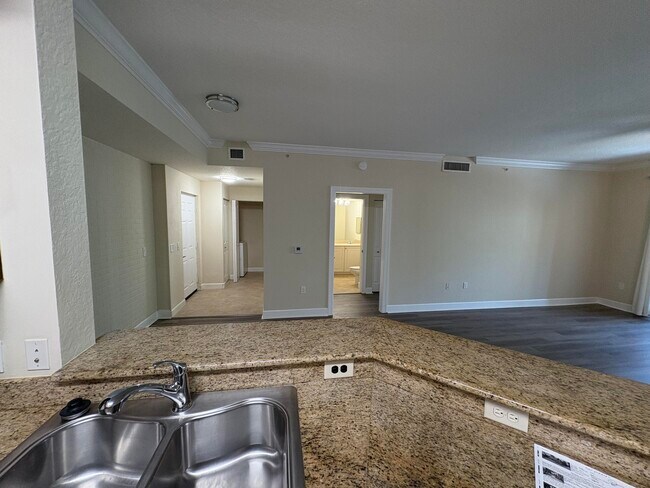 Building Photo - 4201 Renaissance Way