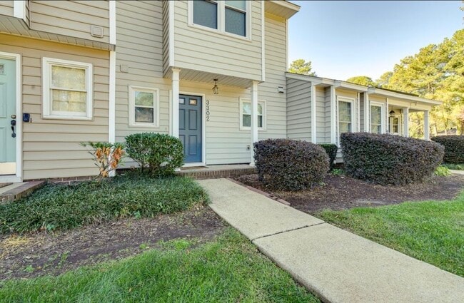 Building Photo - 3302 Comstock Rd