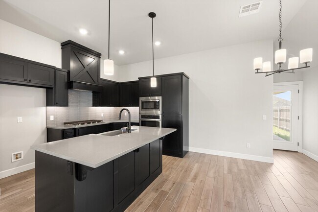 Building Photo - 13933 Klinsman Rd