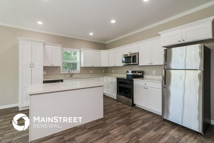 Building Photo - 774 Dillard St