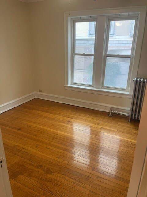 Building Photo - 718 Hinman-GD