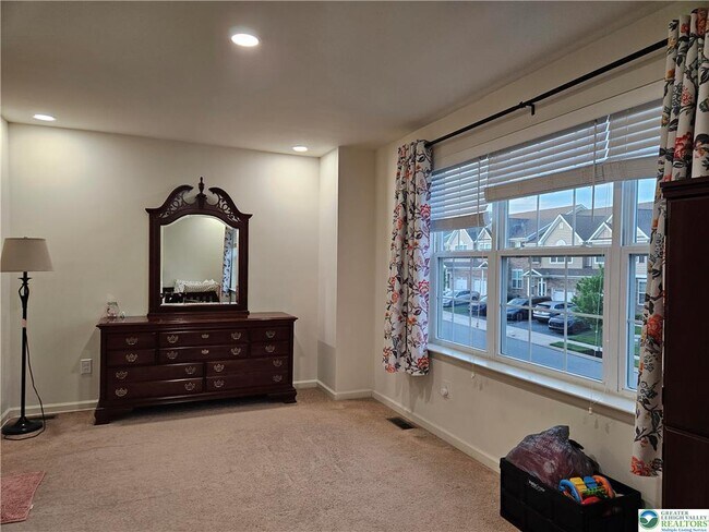 Building Photo - 4613 Woodbrush Way
