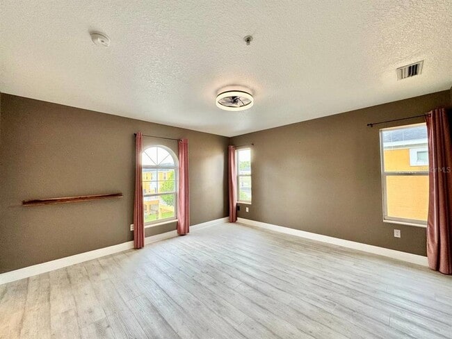 Building Photo - 487 Bayou-Village Dr