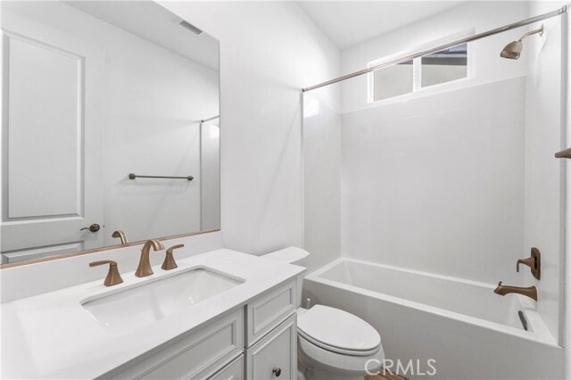 Building Photo - 105 Shear