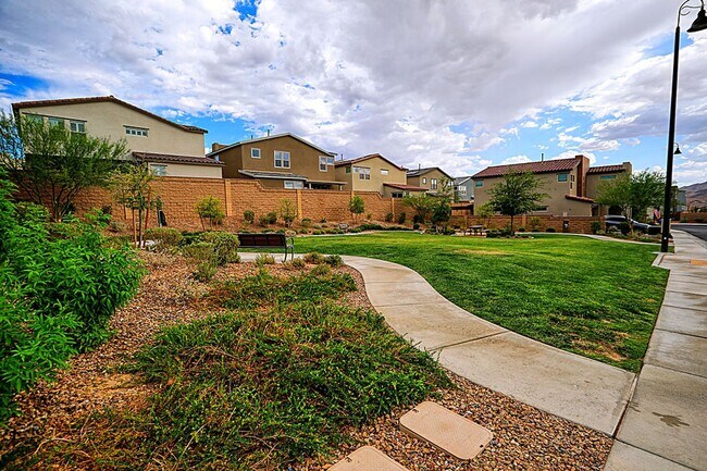 Building Photo - 3364 Caldora Ln