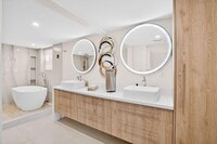 Building Photo - 7233 Promenade Dr