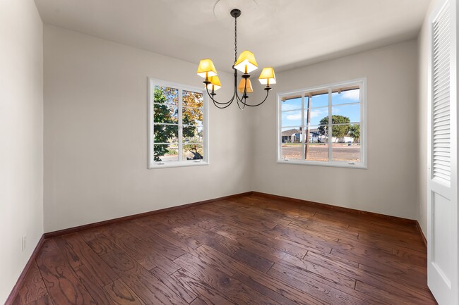 Building Photo - 549 El Medio Ave