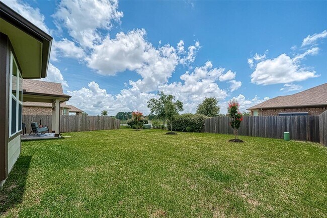 Building Photo - Pearland Place, Pearland, TX 77581 - 3 BR 2 BA Single-Family Home