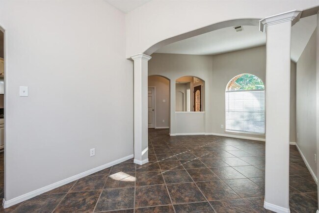 Building Photo - 31118 Baker Lake Dr