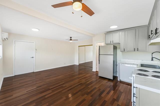 Building Photo - 5416 Winton St