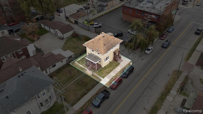 Building Photo - 5421 Toledo St