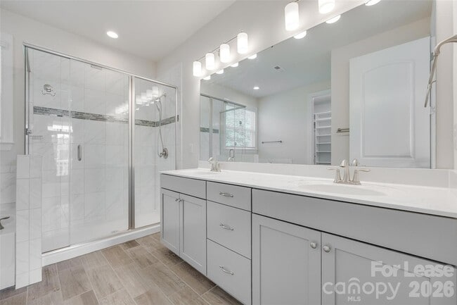 Building Photo - 421 Sandbar Pt