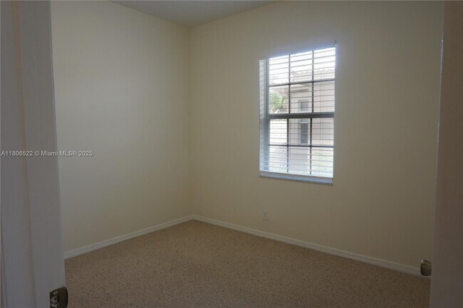 Building Photo - 1868 Salerno Cir