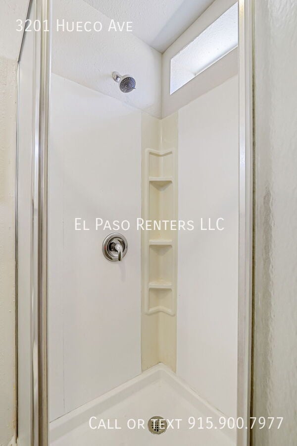 Building Photo - 3201 Hueco Ave