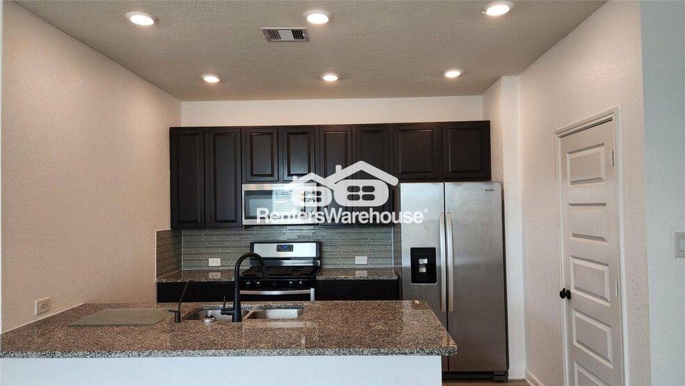 Building Photo - 9818 Mls Fld Dr